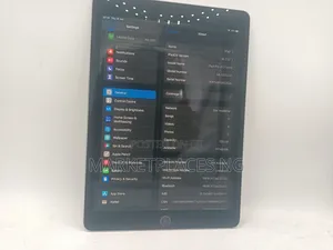 Apple iPad Pro 9.7 (2016) 128 GB Gray