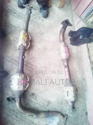 Complete Catalyst Follow Come Toyota Sequoia 2010-2015 Model