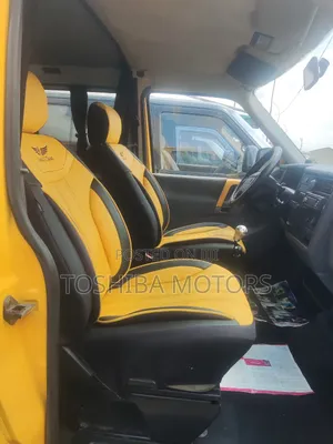 Volkswagen Transporter 2005 Yellow