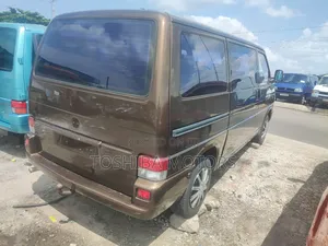 Volkswagen Transporter 2003 Grey