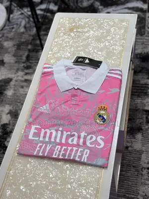 Photo - Real Madrid Special Dragon Pink Jersey