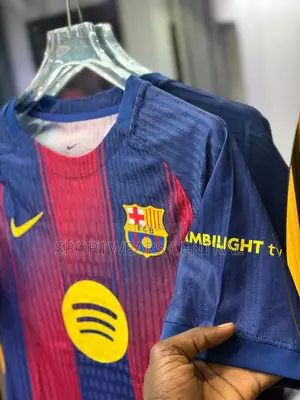 Photo - Player Grade Barcelona Home 25/26 Jersey