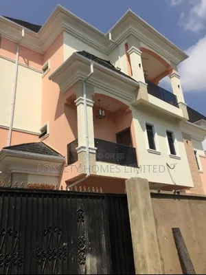 6bdrm Duplex in Ikeja for rent