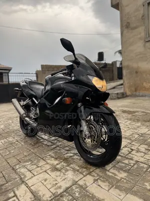 Photo - Kawasaki Ninja ZX6R 2005