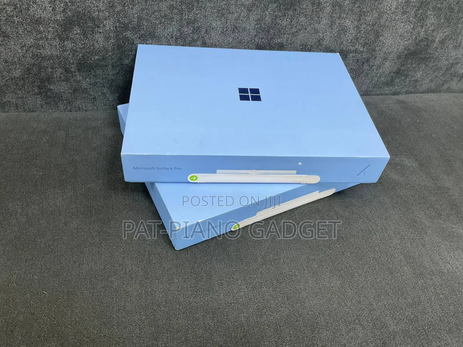 New Microsoft Surface Pro 11th Edition, a Copilot+ PC 16GB SSD 512GB