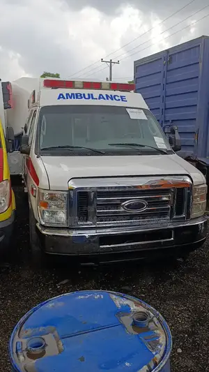 Ford E350 2008 White