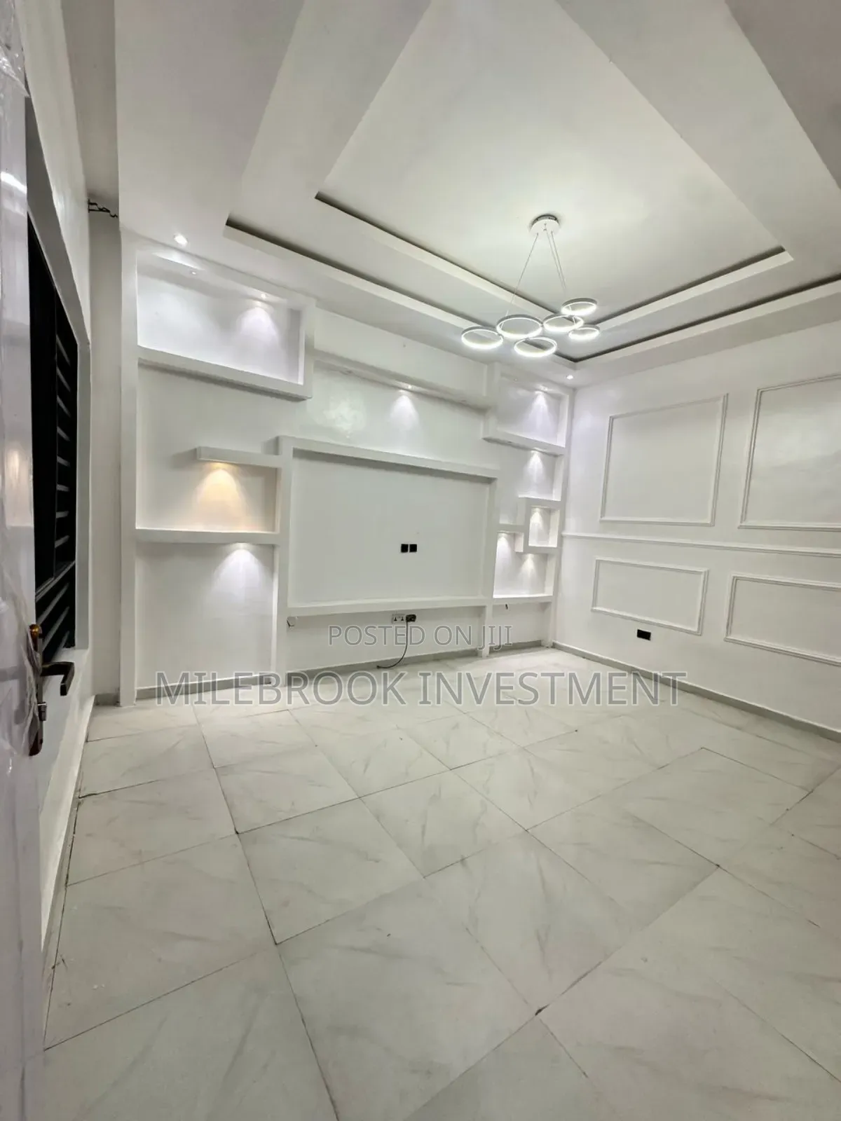 Mini Flat in Lafiaji for rent