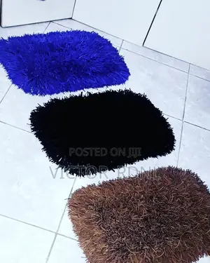 Hairy Foot Mat