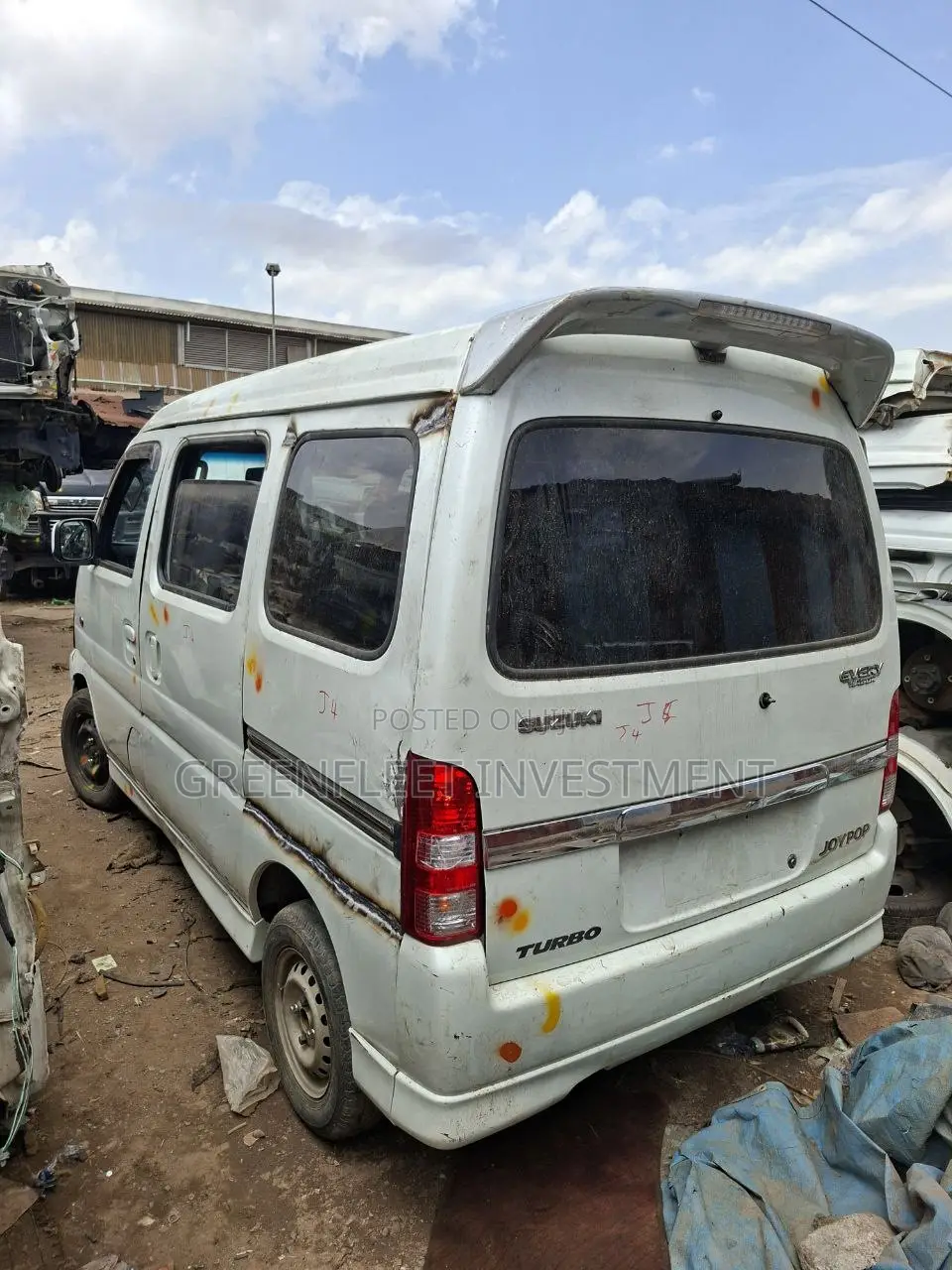 Suzuki Every 2010 White