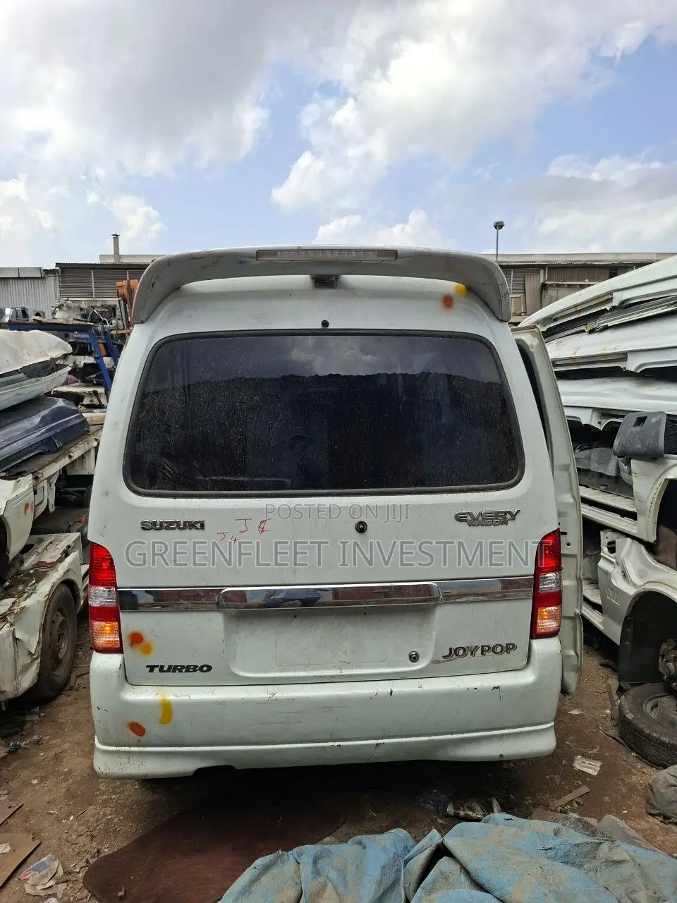 Suzuki Every 2010 White