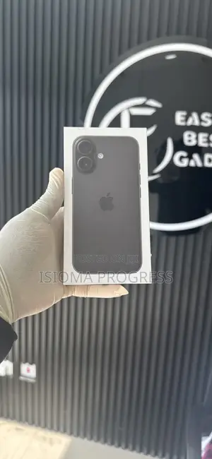 New Apple iPhone 16 128 GB Black