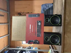 Focusrite 2i2 3rd Gen Bundle
