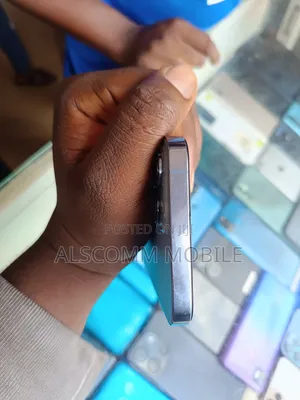 Photo - Apple iPhone 13 Pro Max 128 GB Blue