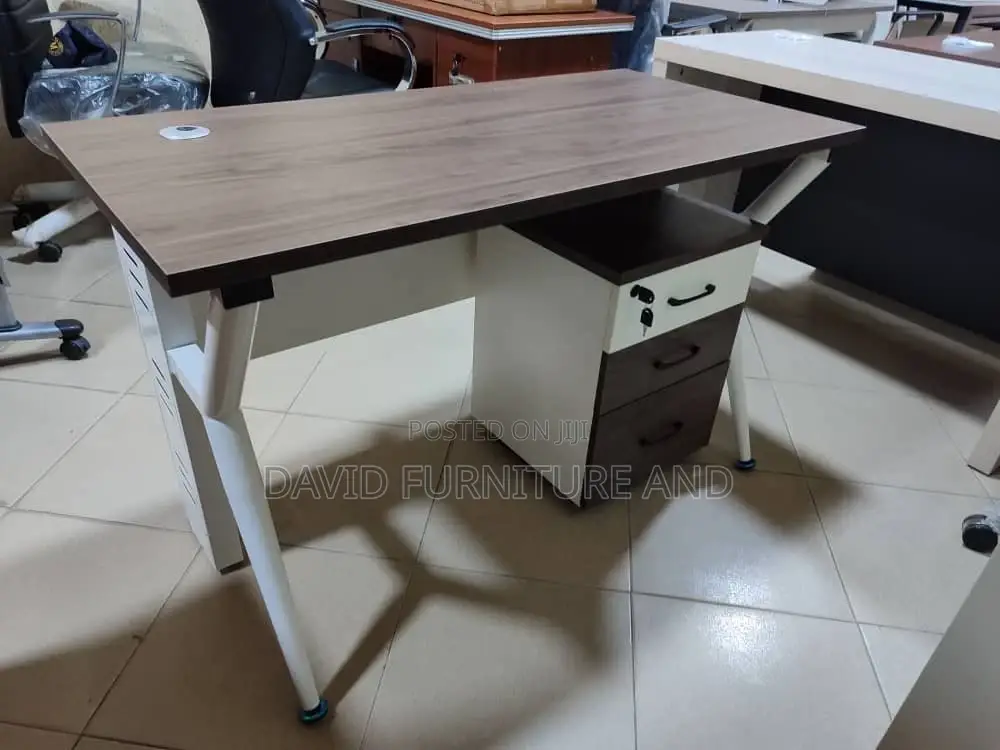 Top Notch Mobile Drawer Desk