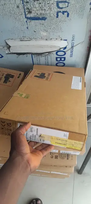 New Laptop Lenovo ThinkPad X1 32GB Intel Core Ultra 7 SSD 512GB