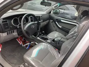 Toyota 4-Runner 2007 Silver