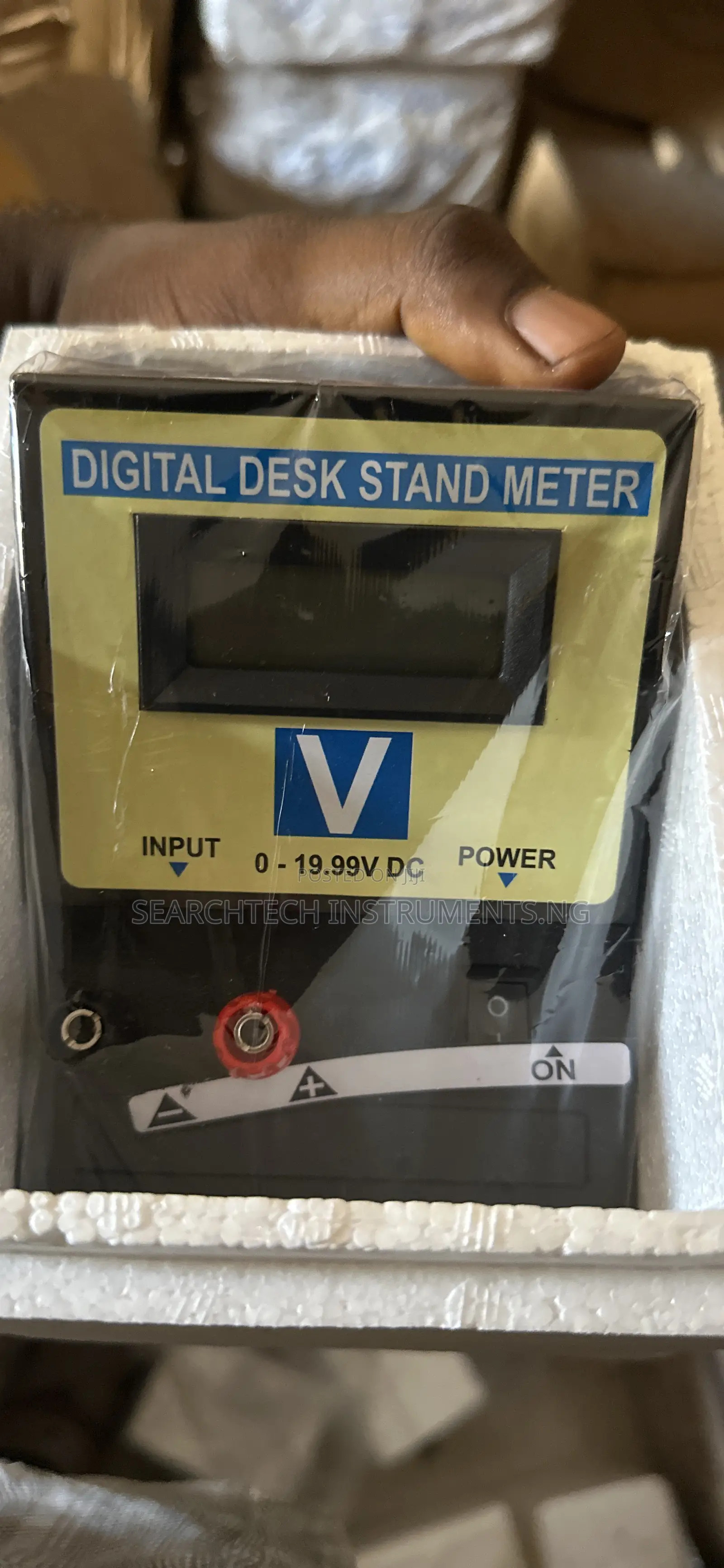 Digital Voltmeter