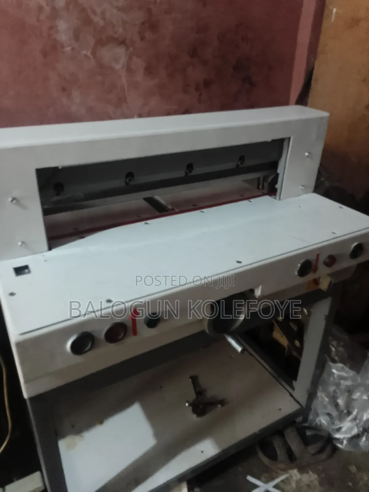 Electric Cutting Machine