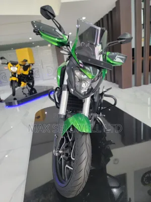 New Bajaj Dominar 400 2025 Green