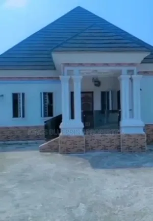 Photo - 3bdrm Bungalow in Igbiki, Warri for sale