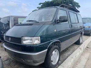 Volkswagen Transporter 2005 Green