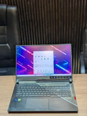 Laptop Asus ROG Strix G17 32GB Intel Core i9 SSD 1T