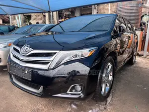 Photo - Toyota Venza 2014 Black