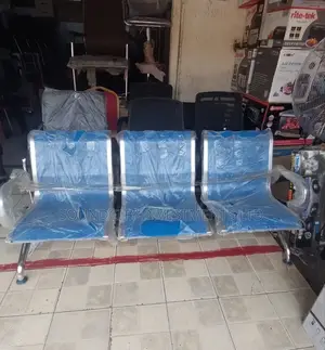 3 In 1 Airport Waiting Chair.