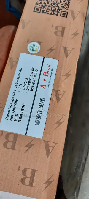 Standard Quality D6 18 Way MCB Distribution Board