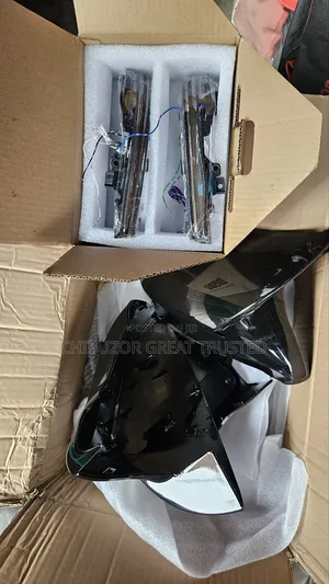 Mirror and Pointer for Is 250 Latest Upgrade