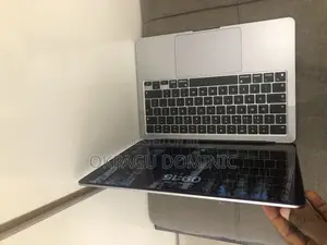 Laptop Apple MacBook Pro 2022 M2 8GB Intel SSD 512GB