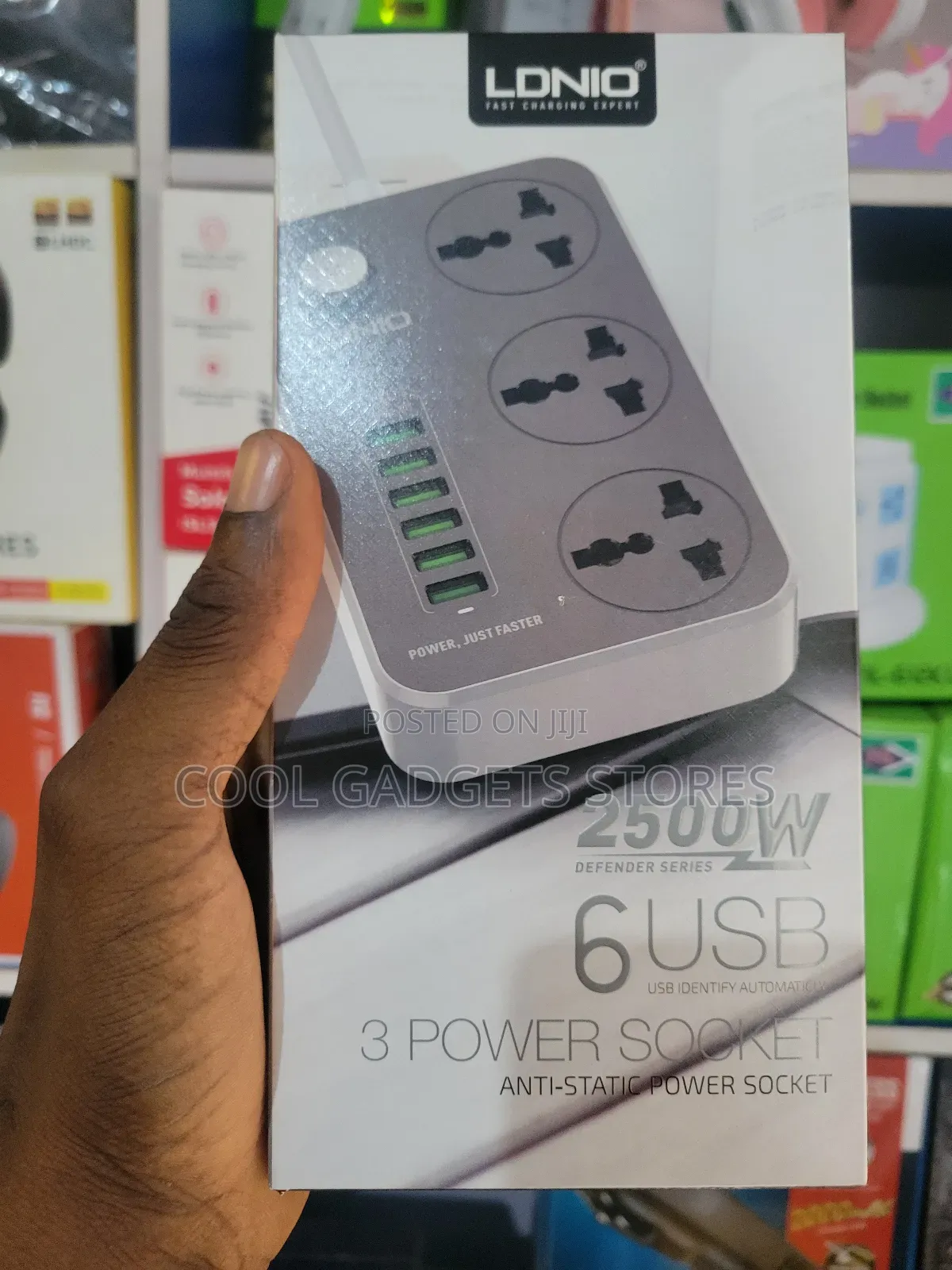 Ldnio Sc3604 6 Usb/3 Sockets