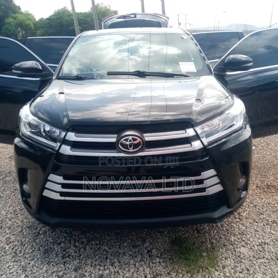 Toyota Highlander LE Plus 4dr SUV AWD (3.5L 6cyl 6A) 2015 Black