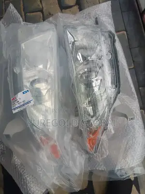 Highlander 2012 Headlamp