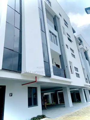 4bdrm Duplex in Iponri for rent