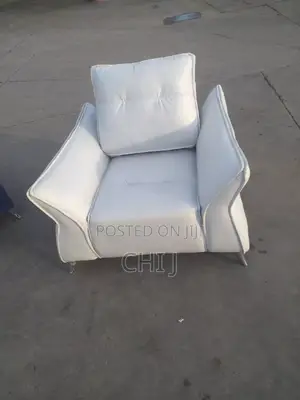 New Arrival Foreign Chair Available for Balony.