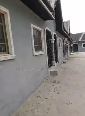 Photo - 2bdrm Bungalow in Ughelli, Warri for sale