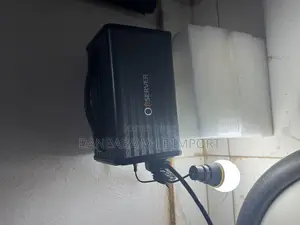 Observer 300w Solar Generator Power Station