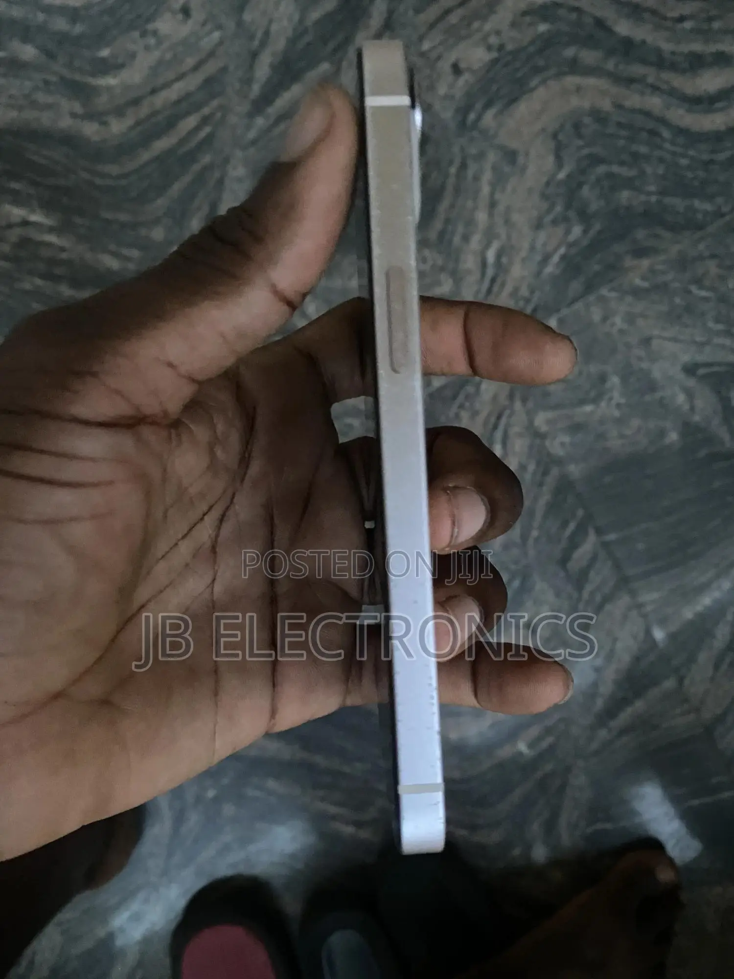 Apple iPhone 13 128 GB Pink