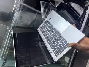 Laptop HP EliteBook 1040 G8 32GB Intel Core i7 SSD 512GB
