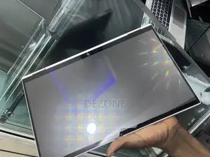 Laptop HP EliteBook 1040 G8 32GB Intel Core i7 SSD 512GB