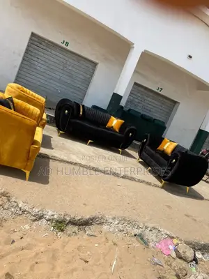 Black and Gold Sofa Chair