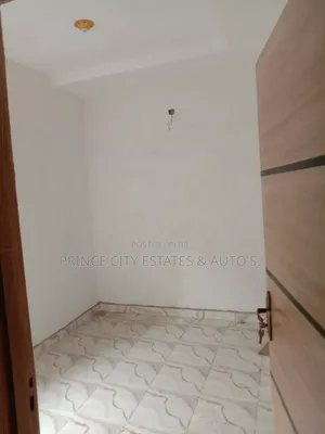 1bdrm Room & Parlour in Palmgroove, Shomolu for rent