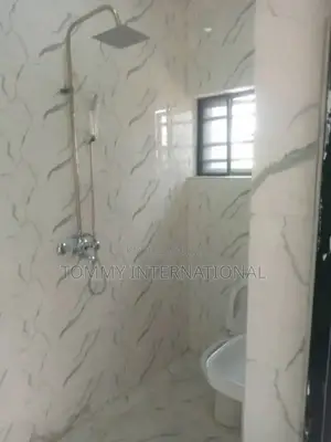 2bdrm Block of Flats in Cedarwood Estate, Port-Harcourt for rent