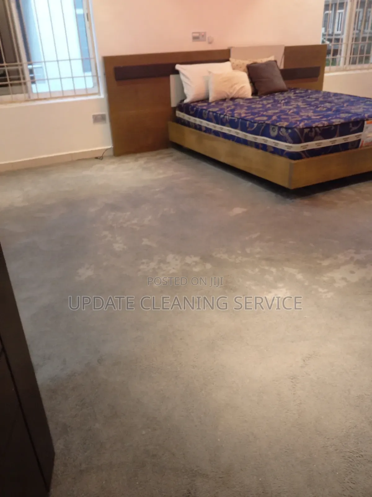 Deep Cleaning and Upholstery Cleaning Services