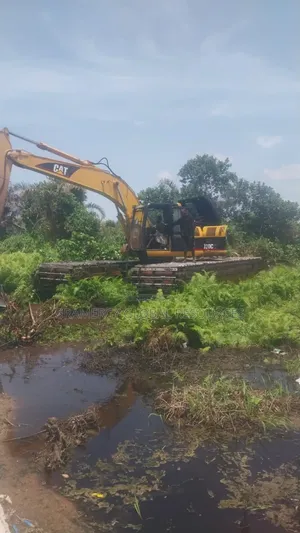 Clean Nigerian Used Swamp Buggies Excavator for Sale