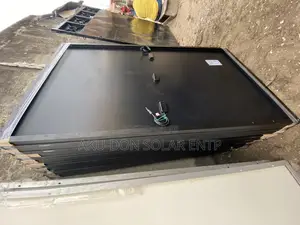450watts 132cells Canadian Half-Cut Fullblack Solar Panels