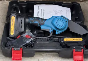 Portable Cordless Chain Saw