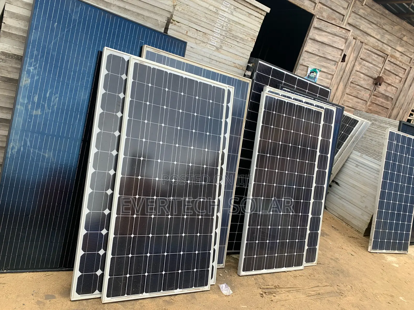 200 Watts Canadian Mono Panel