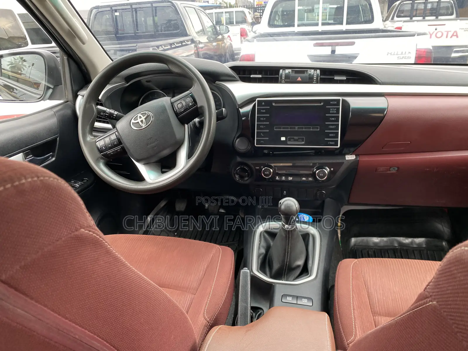 Toyota Hilux SR5 4x4 2017 Black